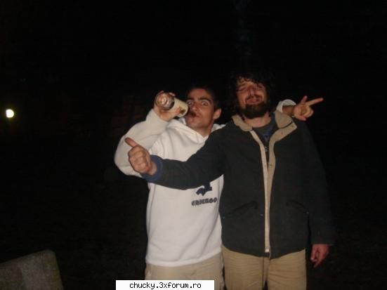 ce aveam in gura in prima poza ? un joint ? oops ... :nebun: amintiri